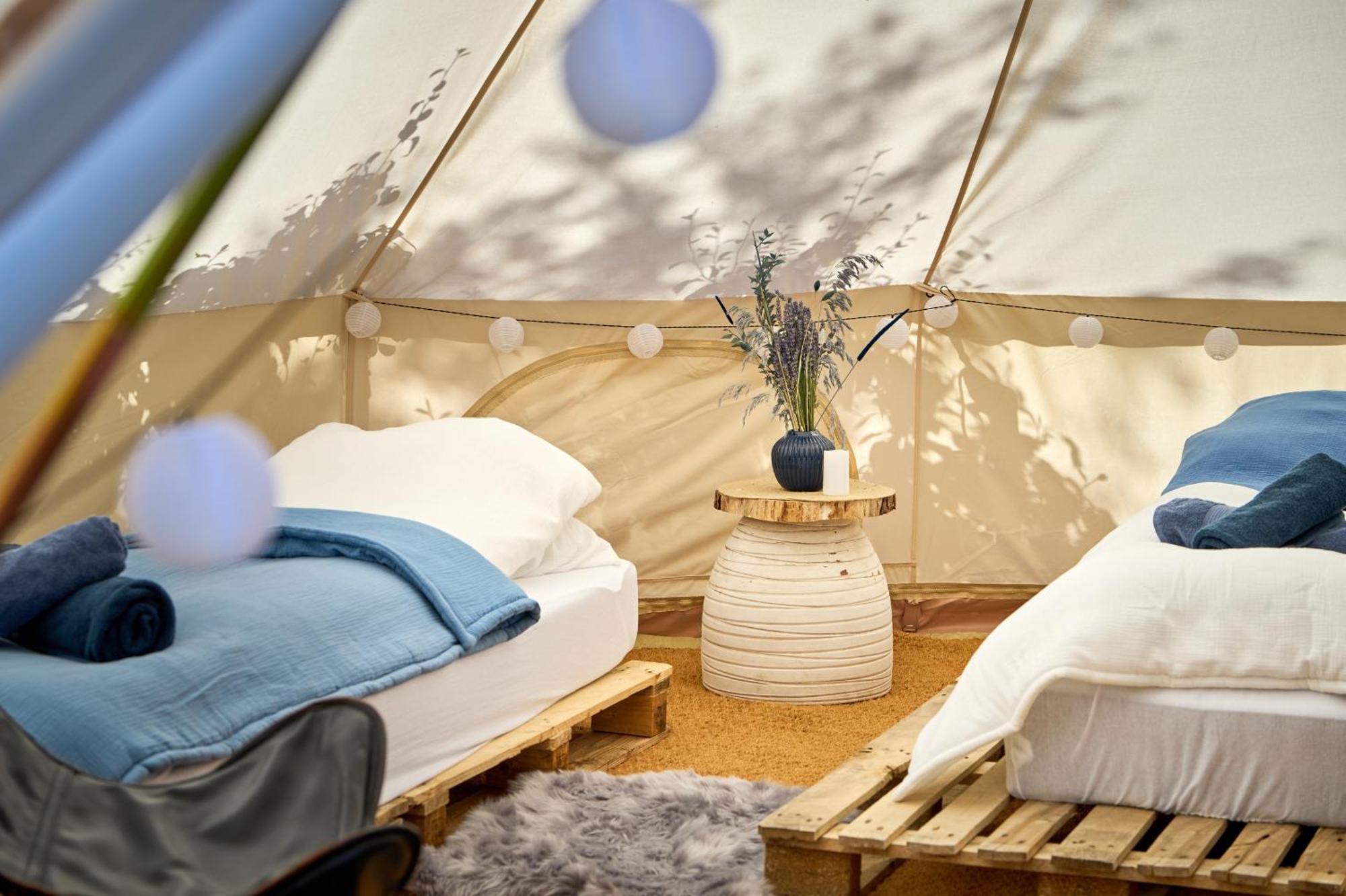 Hesselgaard Glamping 호텔 달비 외부 사진