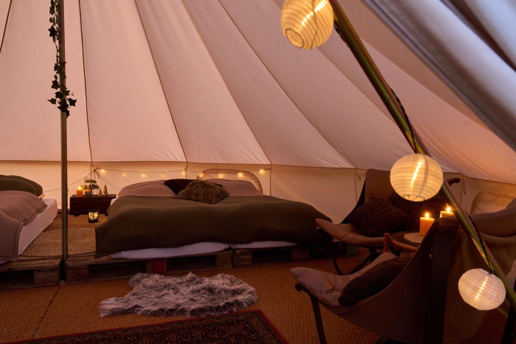 Hesselgaard Glamping 호텔 달비 외부 사진