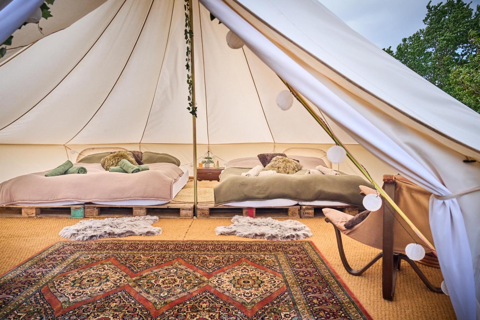 Hesselgaard Glamping 호텔 달비 외부 사진